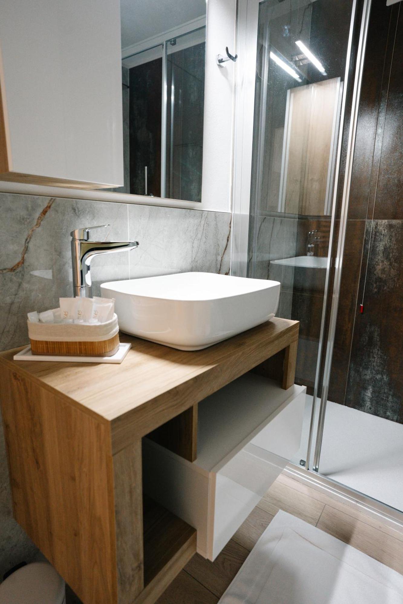 Charm Living Duomo Como
